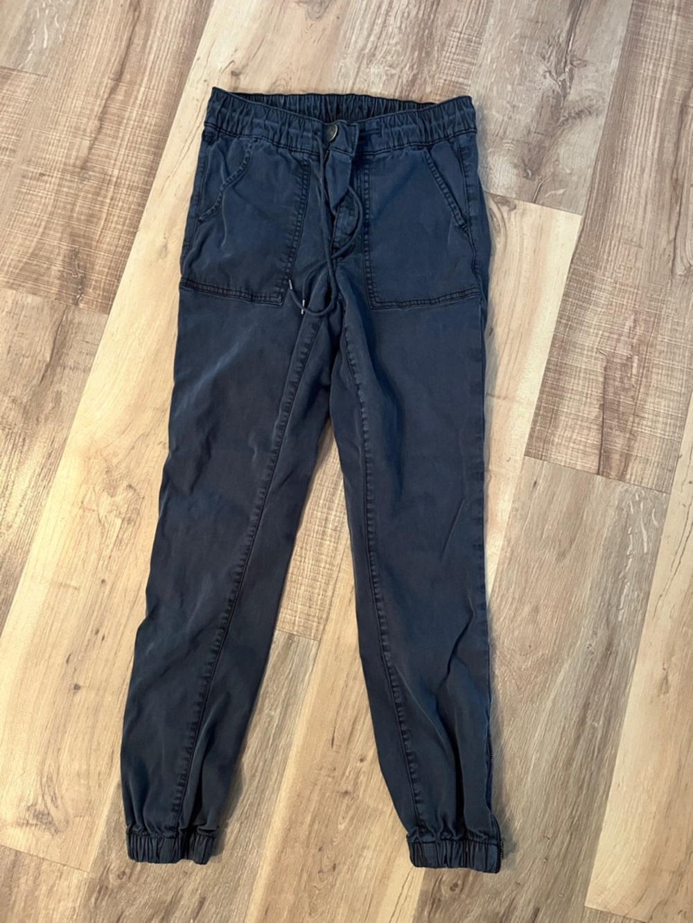 American Eagle Outfitters Black Drawstring Joggers